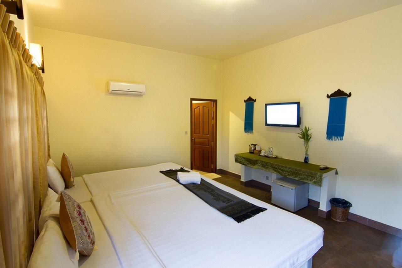G Eleven Hotel Phnom Penh Extérieur photo