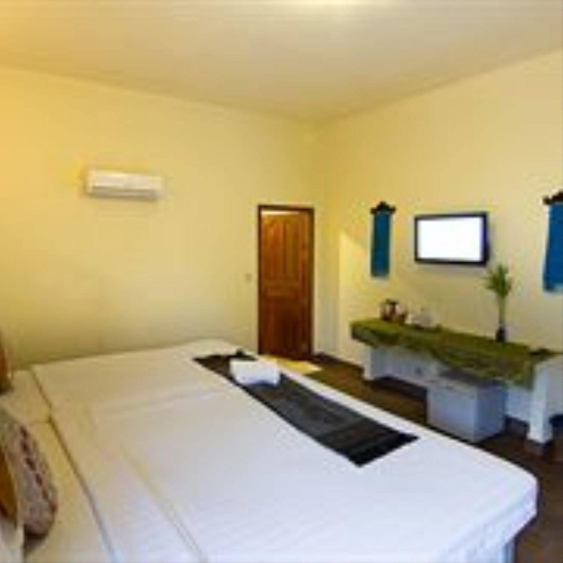 G Eleven Hotel Phnom Penh Extérieur photo