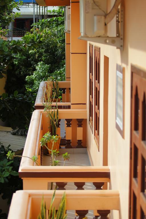 G Eleven Hotel Phnom Penh Extérieur photo