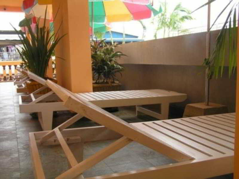 G Eleven Hotel Phnom Penh Extérieur photo